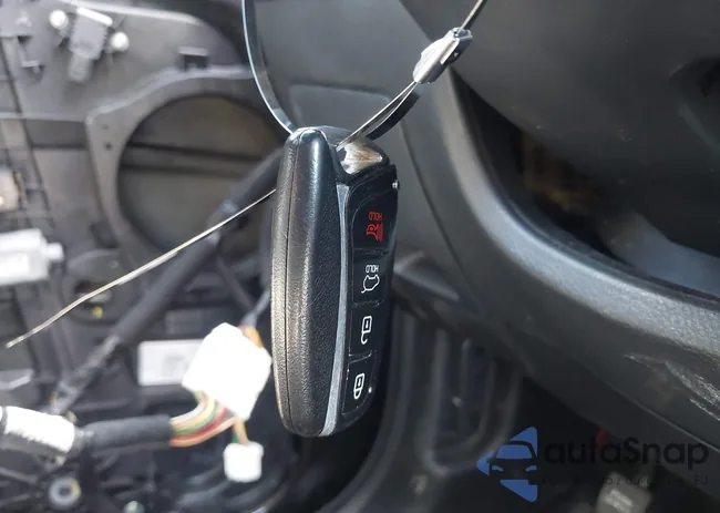 KM8SN4HF2EU056091: 42179044