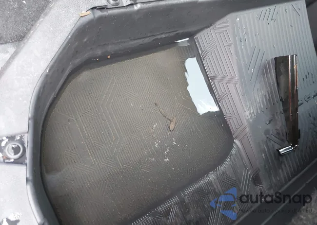 3TMLB5JN1SM101031: 42178182