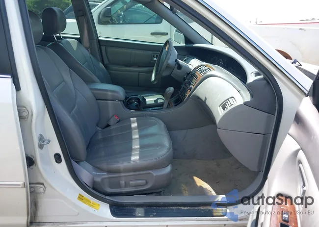 4T1BF28B6YU065783: 42178208