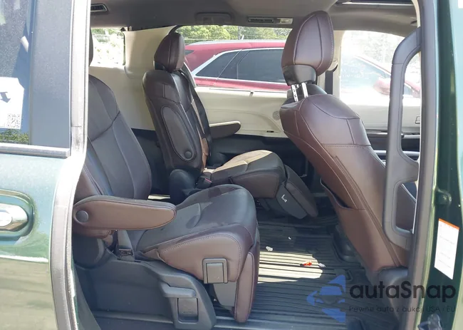 5TDERKEC3RS190557: 42178447