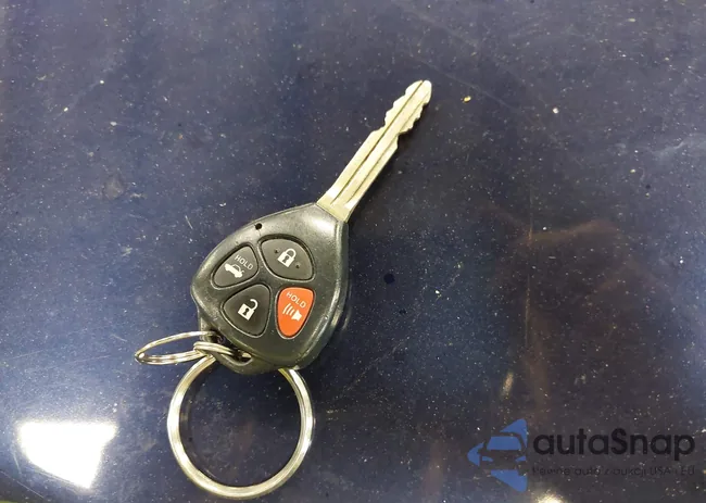 2T1BU4EE4DC044555: 42179615