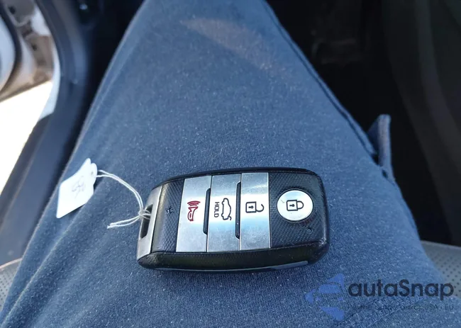 KNAFZ4A81E5074451: 42179645