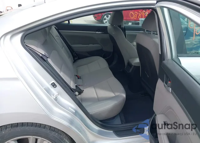 KMHD84LFXKU762860: 42179880