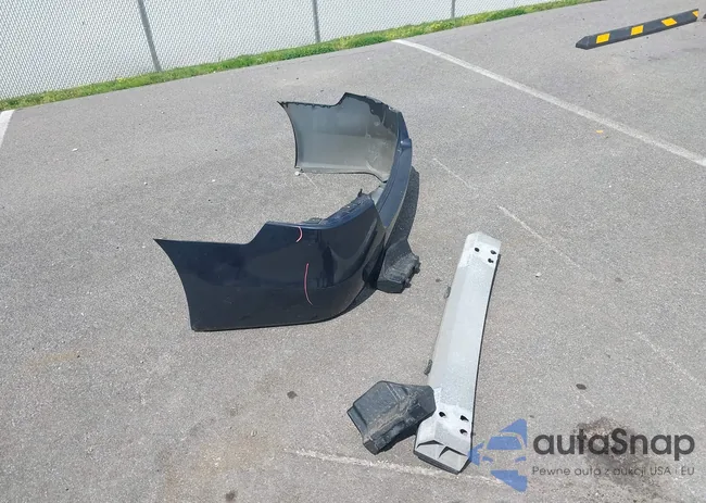 1N4BL3AP6DC175232: 42179896