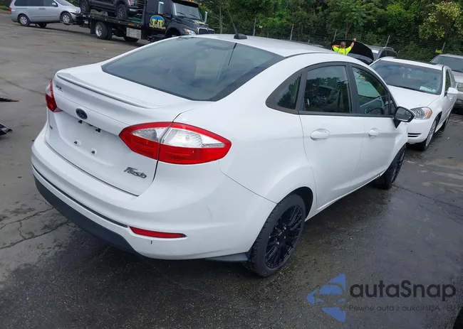 3FADP4BJ2KM143337: 42179937