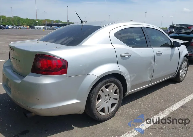 1B3BD4FB1BN588379: 42179951