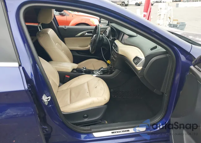 SJKCH5CP8JA046812: 42179966