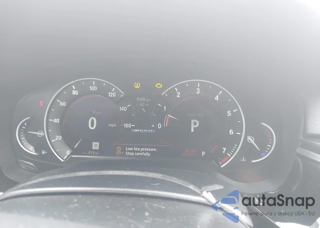 WBAJB9C56JB035364: 42179145