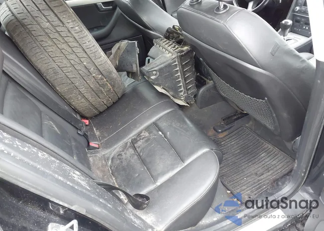 WAUDF78E08A046102: 42179158