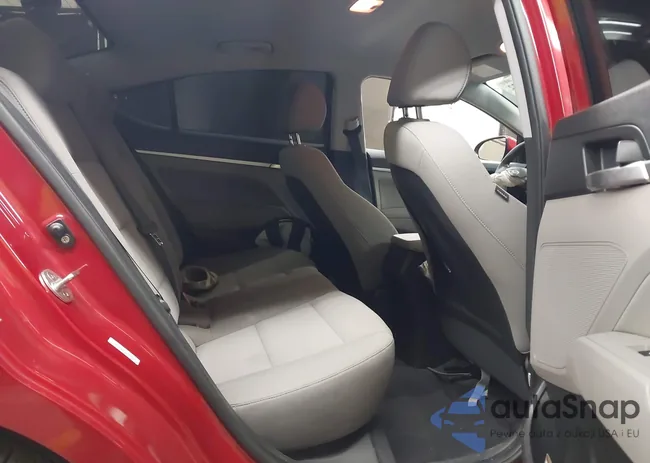 KMHD84LF1LU897517: 42180532