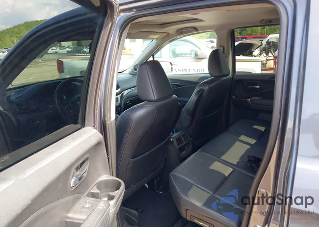 5FPYK3F74JB004162: 42180687