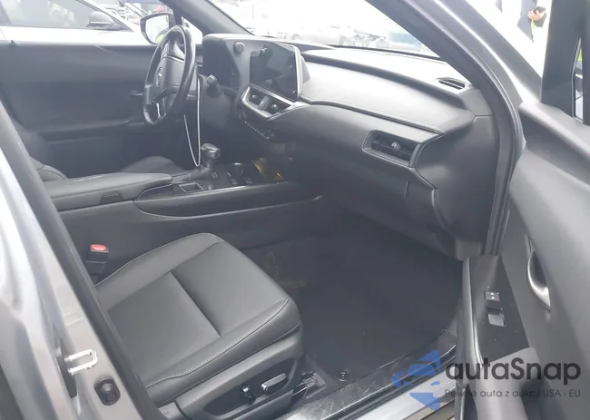 JTHX6JBH6P2143926: 42180779