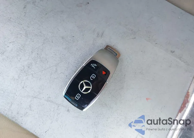 WDDUG8DB4KA451393: 42180862