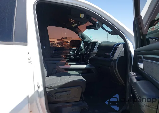 1C6SRFFT1KN878567: 42180058