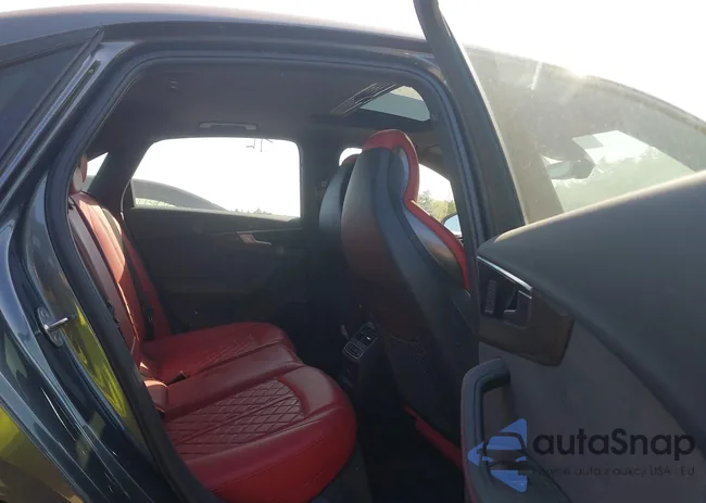 WAUC4AF43PA043654: 42180121