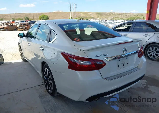 1N4AL3AP8JC176809: 42180144