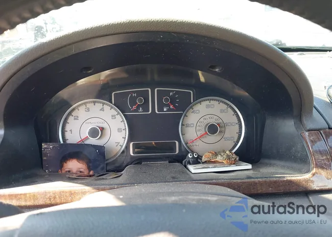 1FAHP25W58G111031: 42180204