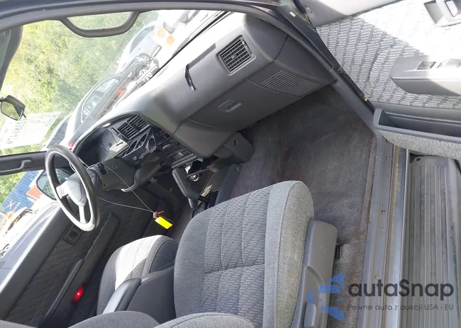 JT3VN39WXR0133141: 42181479