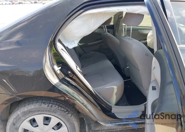 JTDBU4EE6B9128461: 42181597