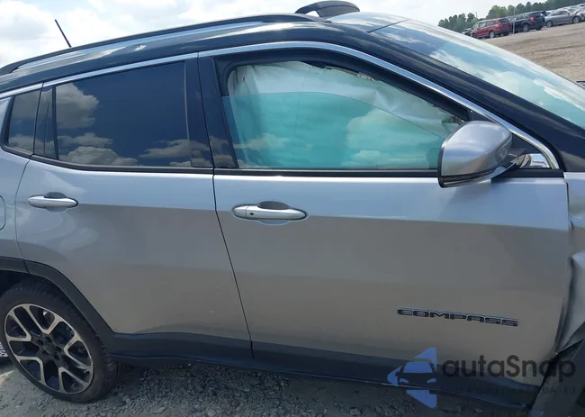 3C4NJDCB3JT369267: 42181693