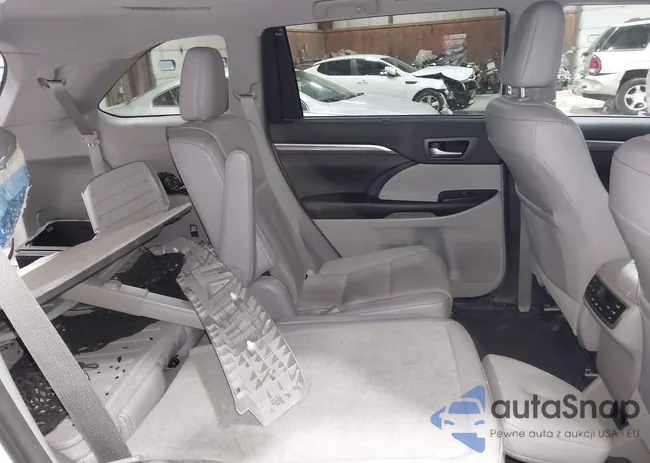 5TDDZRFH3JS827093: 42181696