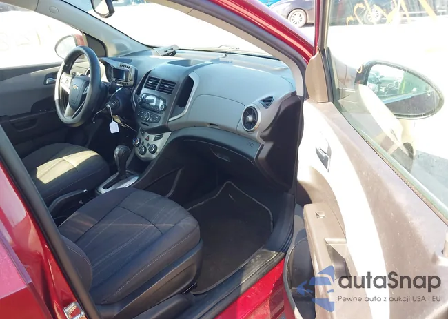 1G1JC5SH8E4153469: 42181776