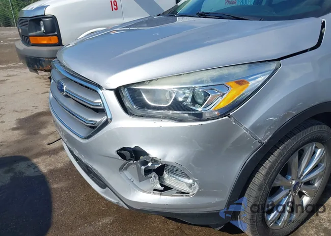 1FMCU0JD0HUD09406: 42181795