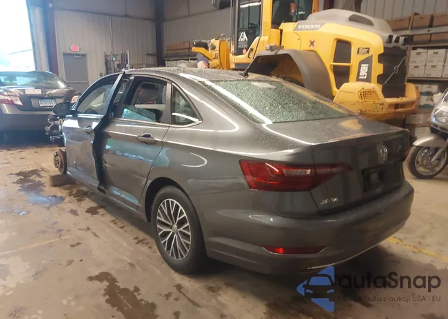 3VWC57BU6MM087586: 42181804