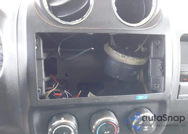 1C4NJRBB1ED811019: 42181813