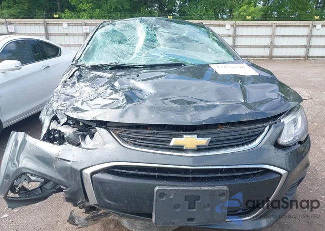 1G1JG6SB3L4121161: 42181846