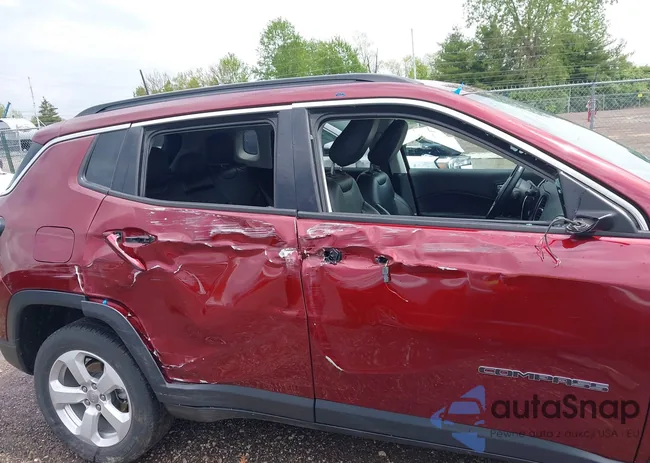 3C4NJDBBXMT504993: 42181872