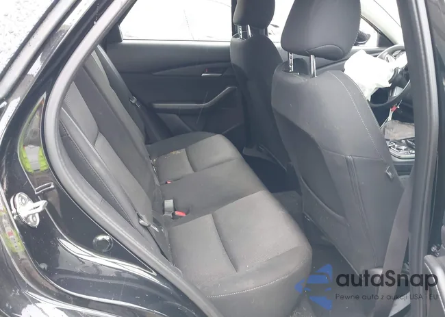 3MVDMBAM7PM561904: 42181907