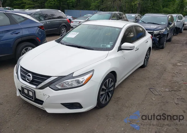 1N4AL3AP3JC165779: 42182049