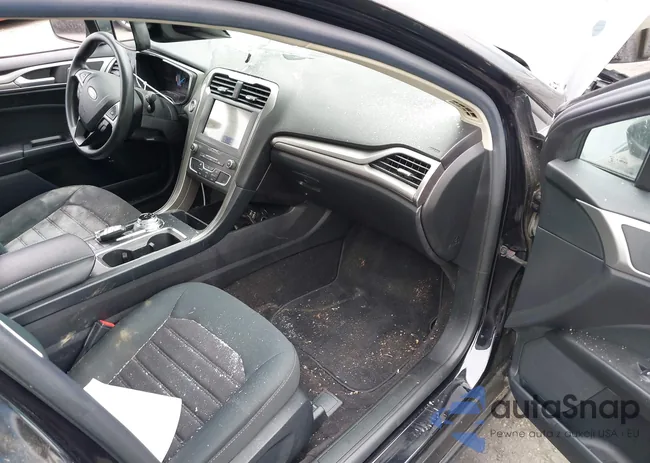 3FA6P0LU9LR140840: 42182056