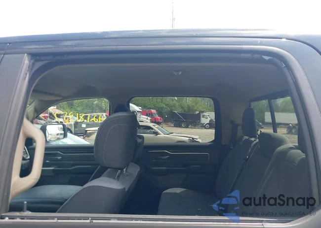 1C6SRFFTXKN539189: 42181357