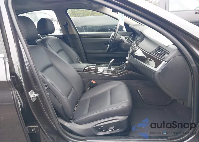 WBA5A7C59FG142685: 42181388