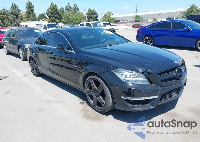 WDDLJ7EB3DA084818: 42181427