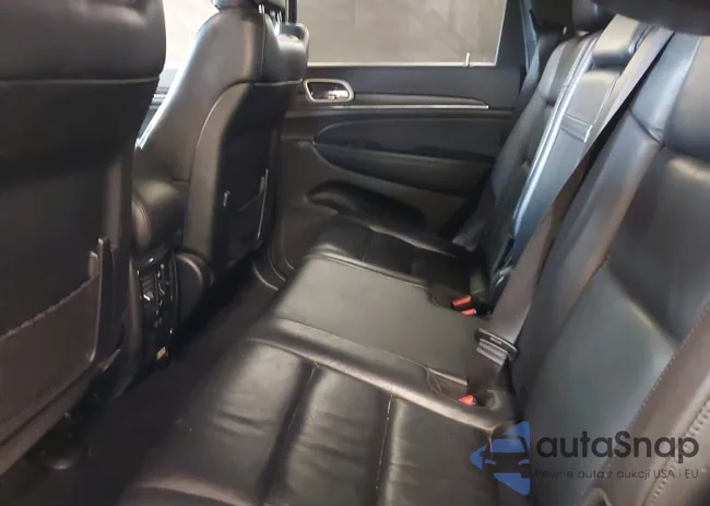 1C4RJFBG2LC218297: 42182652