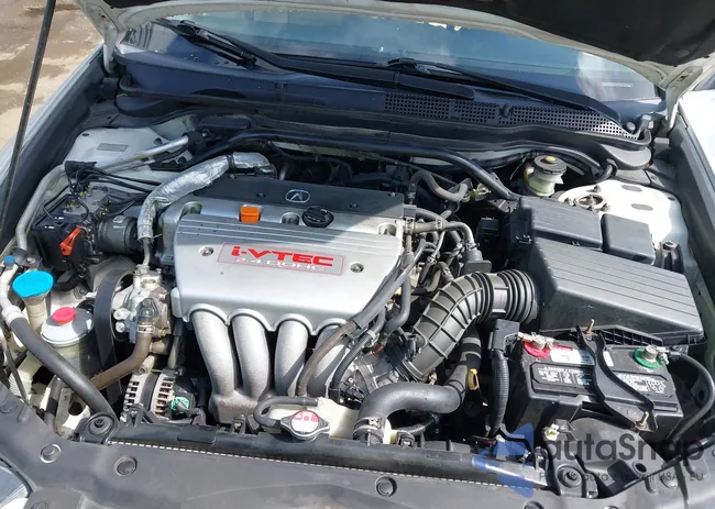 JH4CL96836C017760: 42182712