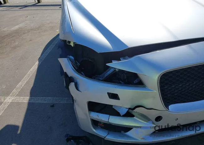 SADCK2EV7JA252495: 42182757