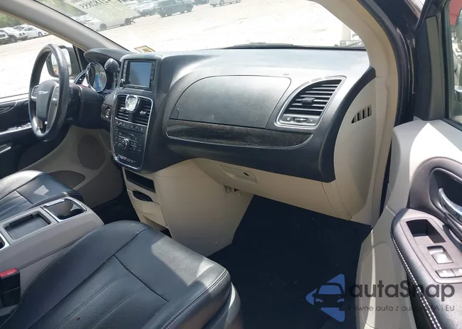 2C4RC1CG9GR189163: 42182855