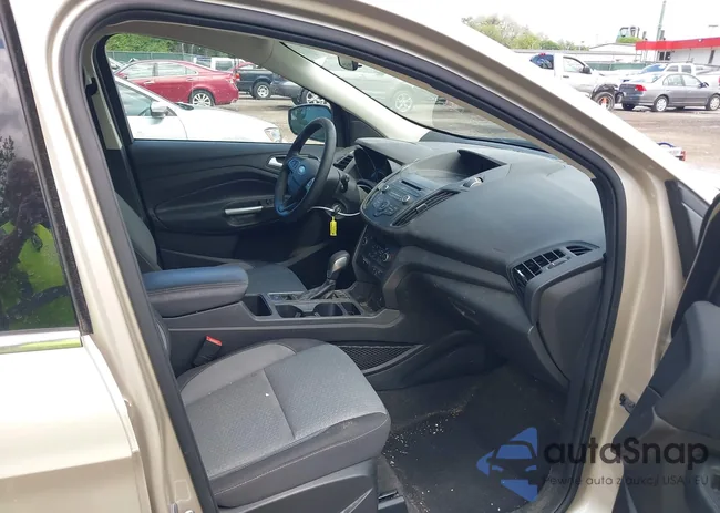 1FMCU0GD4JUC45125: 42182856