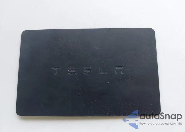 5YJ3E1EA1JF053895: 42182178