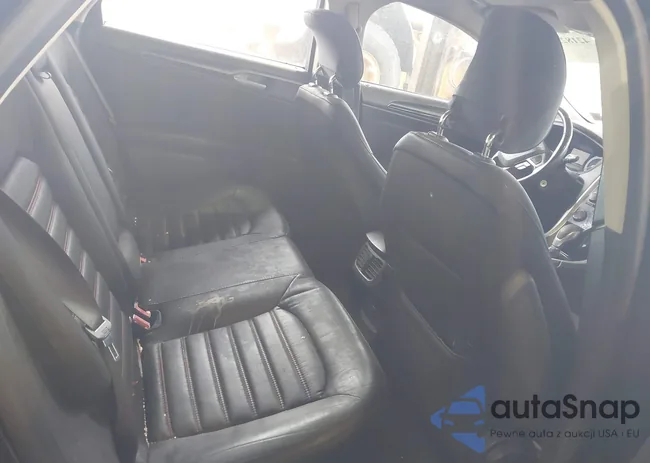 3FA6P0HD5ER163351: 42182250