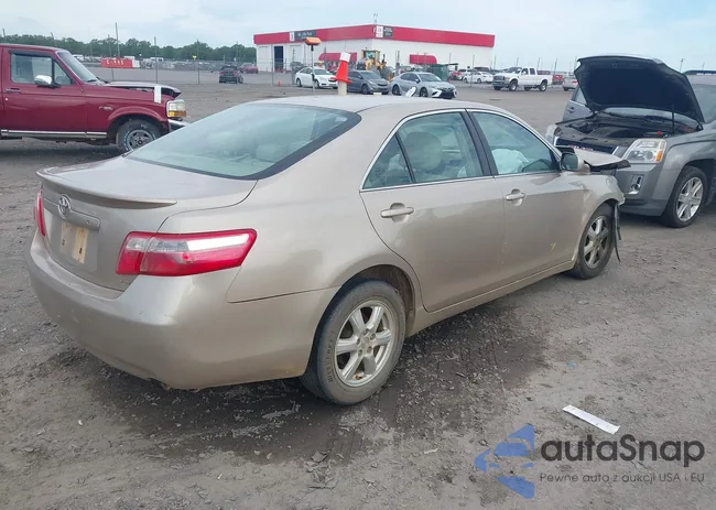 4T4BE46KX8R014519: 42182302