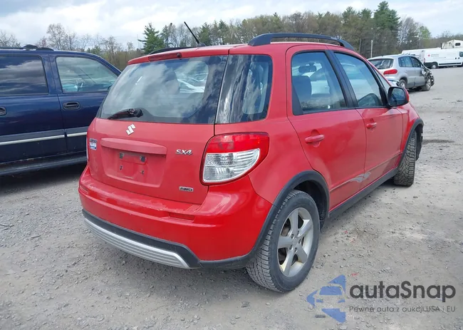 JS2YB413885102518: 42182312