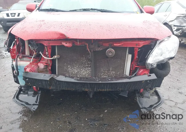 2T1BU4EE2BC697253: 42182353