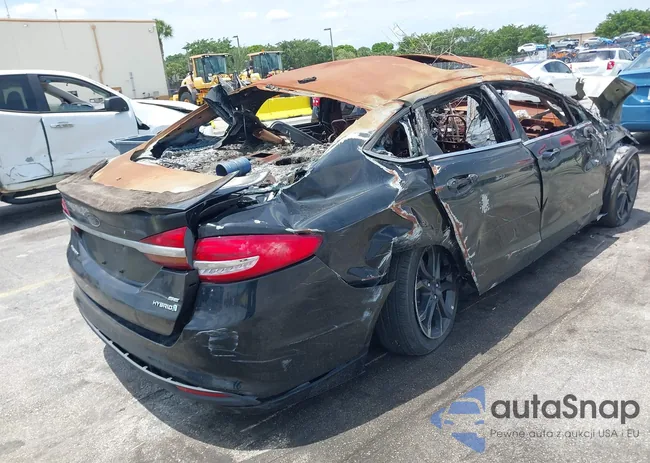 3FA6P0LU4JR197220: 42183514