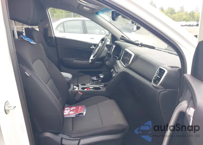 KNDPMCAC3N7008041: 42183535