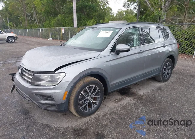 3VV3B7AX7KM194376: 42183541